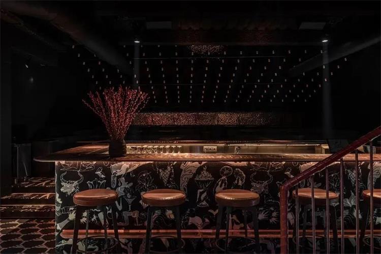 瘋狂酒館 · 烏克蘭利沃夫