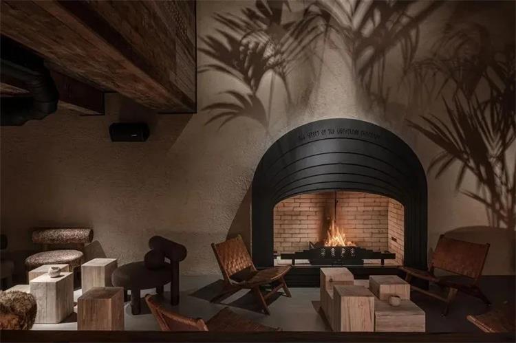 瘋狂酒館 · 烏克蘭利沃夫